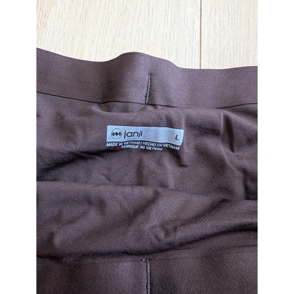 Janji W's 3" Multi Short Running Brown - Carob Size Large Athleisure Shorts NWT - Picture 6 of 9